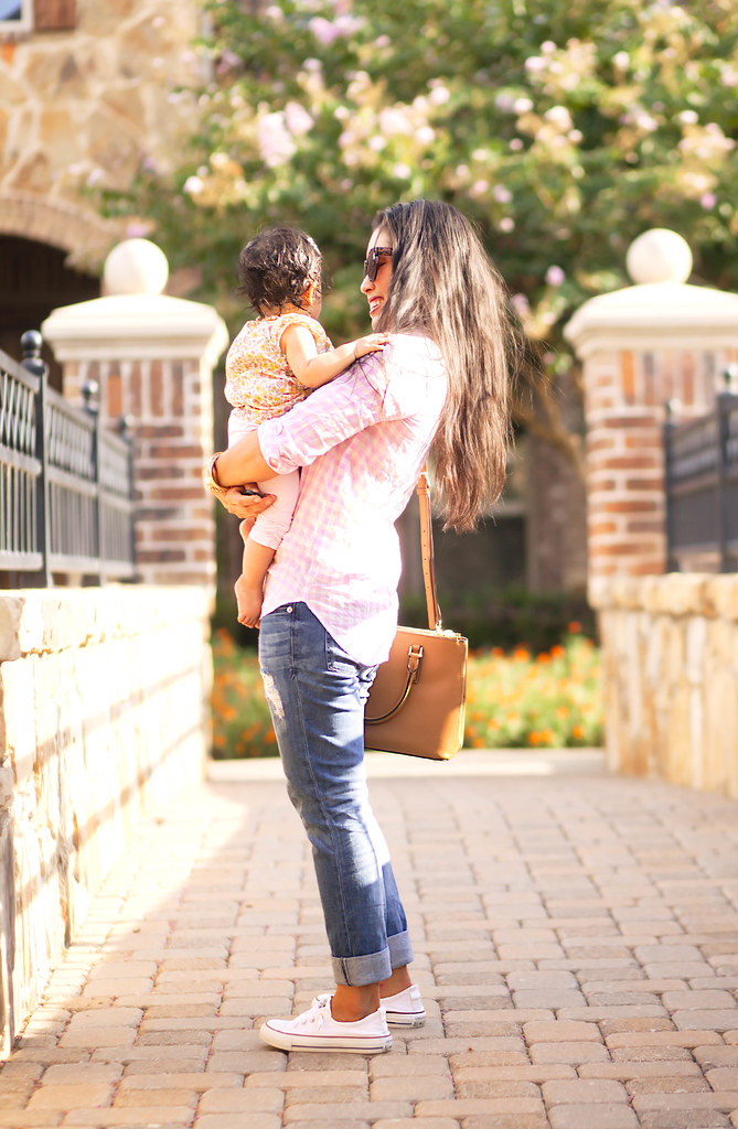 cute & little blog | pink gingham shirt, distressed boyfriend jeans, converse chuck taylor sneakers, tory burch mini robinson | momiform | mommy + me outfit