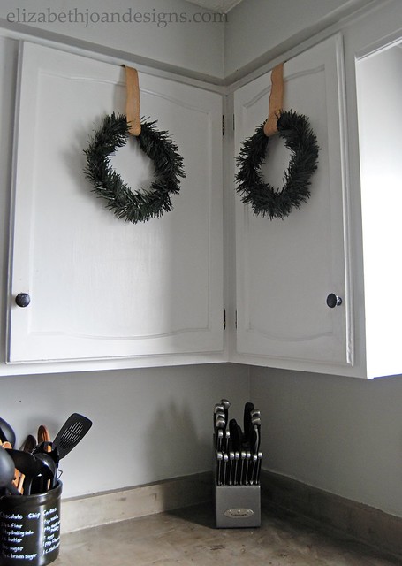 Kitchen Christmas Wreaths