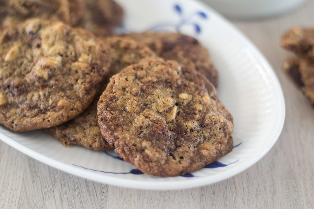 Cookies med chokolade og nødder