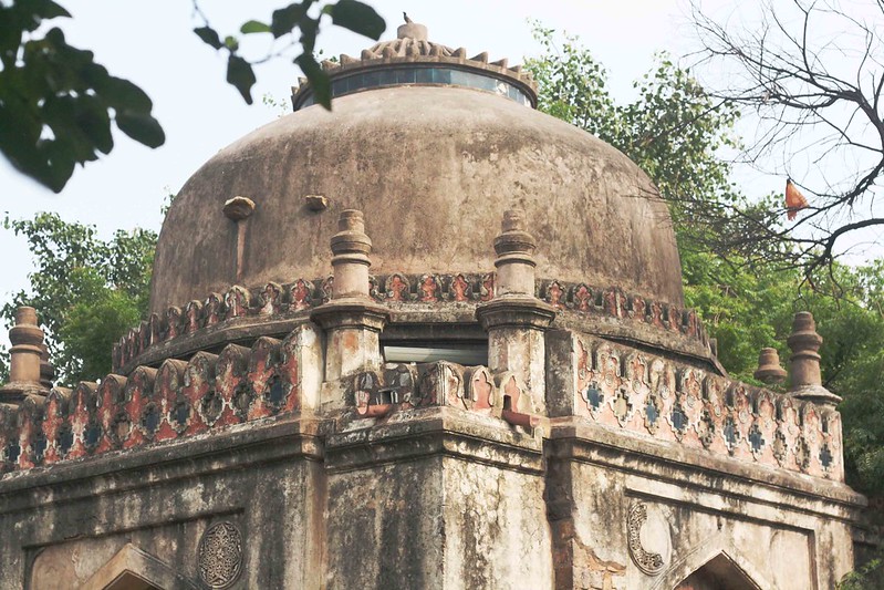 City Monument - An Obscure Lodhi Tomb, Lado Sarai