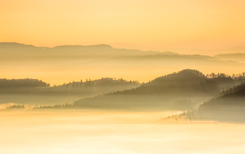 morning mist fog sunrise haze view hills limbarskagora