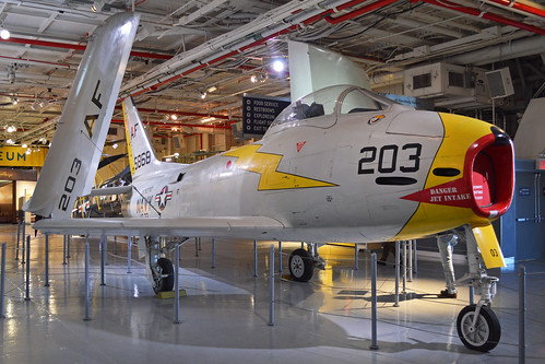North American FJ-3 Fury ‘135868 / AF-203’