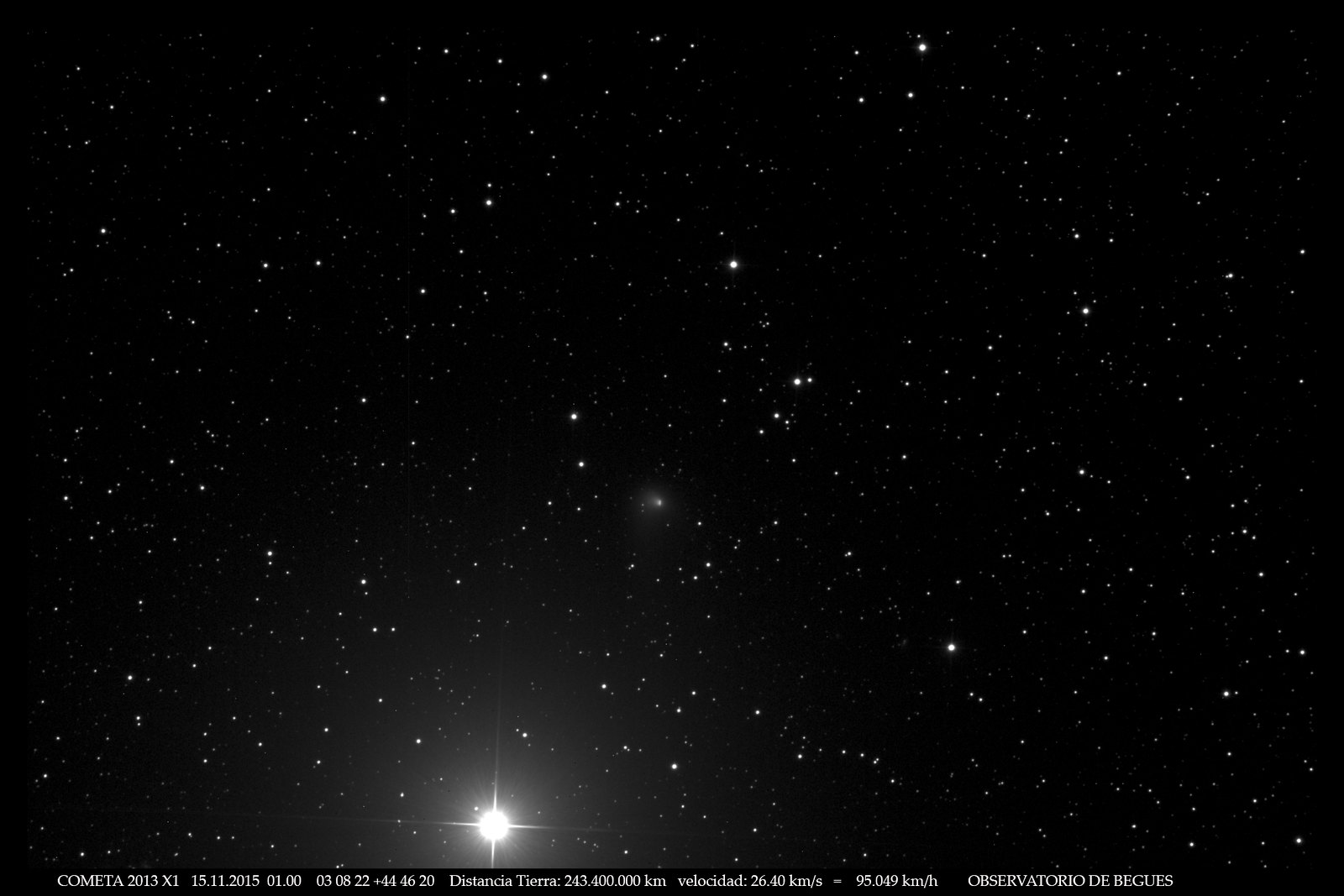 Cometa 2013 X1 15 11 2015