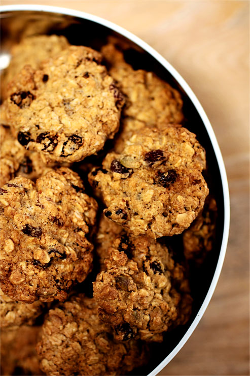 Fruity Oat Biscuits