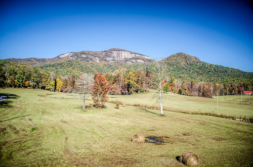 Table Rock with Fall Leaves-009