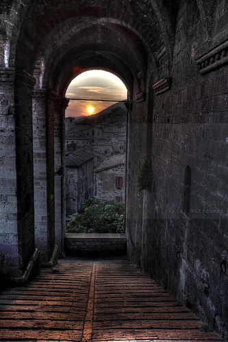 travel roof light sunset sky italy sun sunlight house mountain color colour building travelling tourism rooftop weather vertical stone wall architecture clouds canon outdoors photography town hill arcade arc july nopeople medieval cobblestone flare perugia hdr highdynamicrange umbria gubbio 2015 piazzagrande palazzodeiconsoli 5dmkii