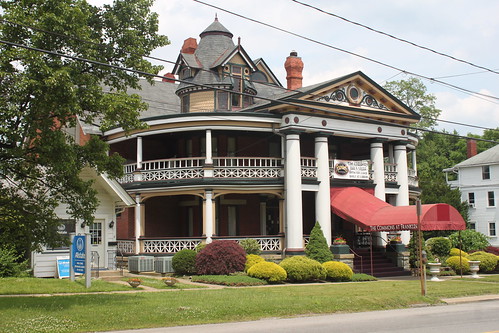 house club franklin pennsylvania victorian mansion venangocounty