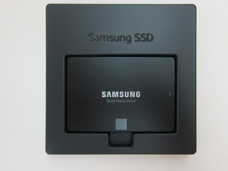 Samsung 850 EVO 250GB - Box Open